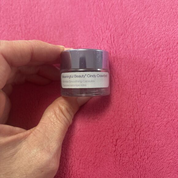 Meaningful Beauty Cindy Crawford Wrinkle Smoothing Capsules Advanced Formula - Picture 1 of 4